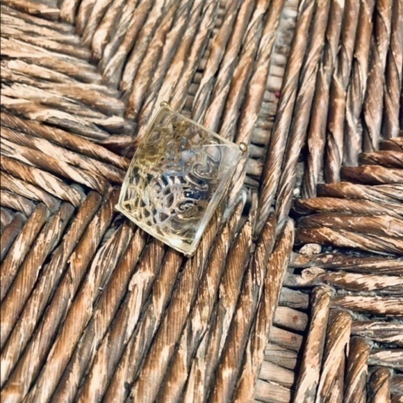 Coach Filigree Ring Clear Faceted Lucite ✨Approx 6 - Picture 8 of 13